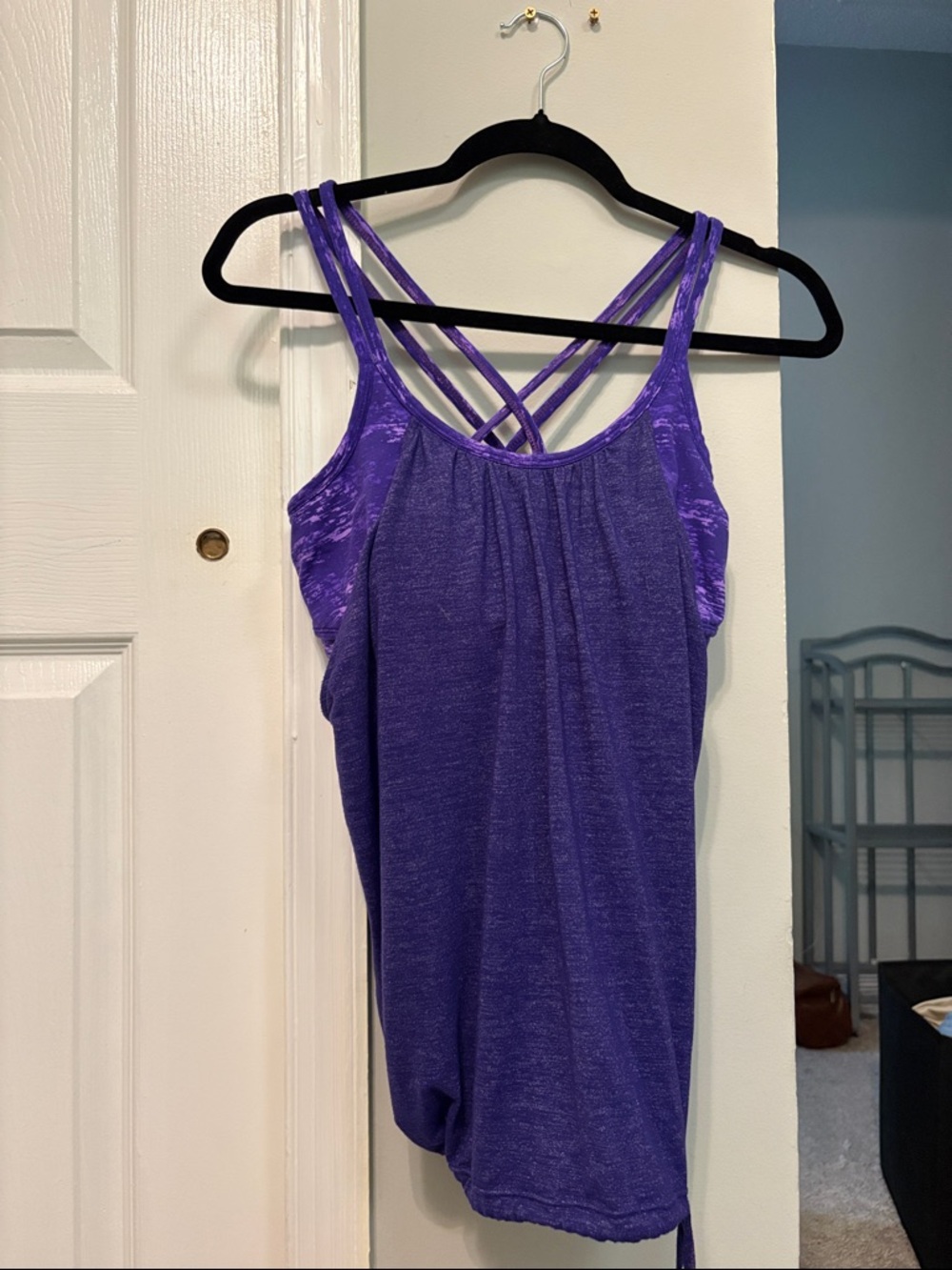 Athleta purple strappy tank